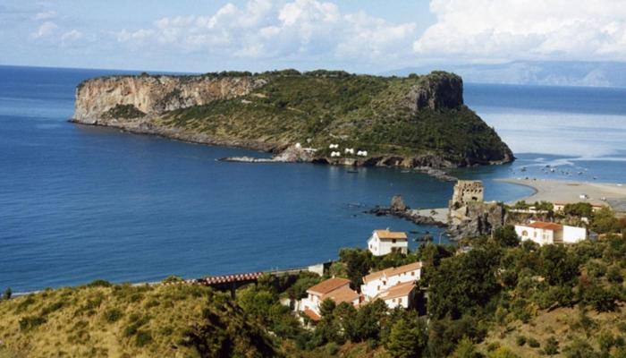 Appartamento nel fabbricato denominato Il Castello Praia a Mare Esterno foto