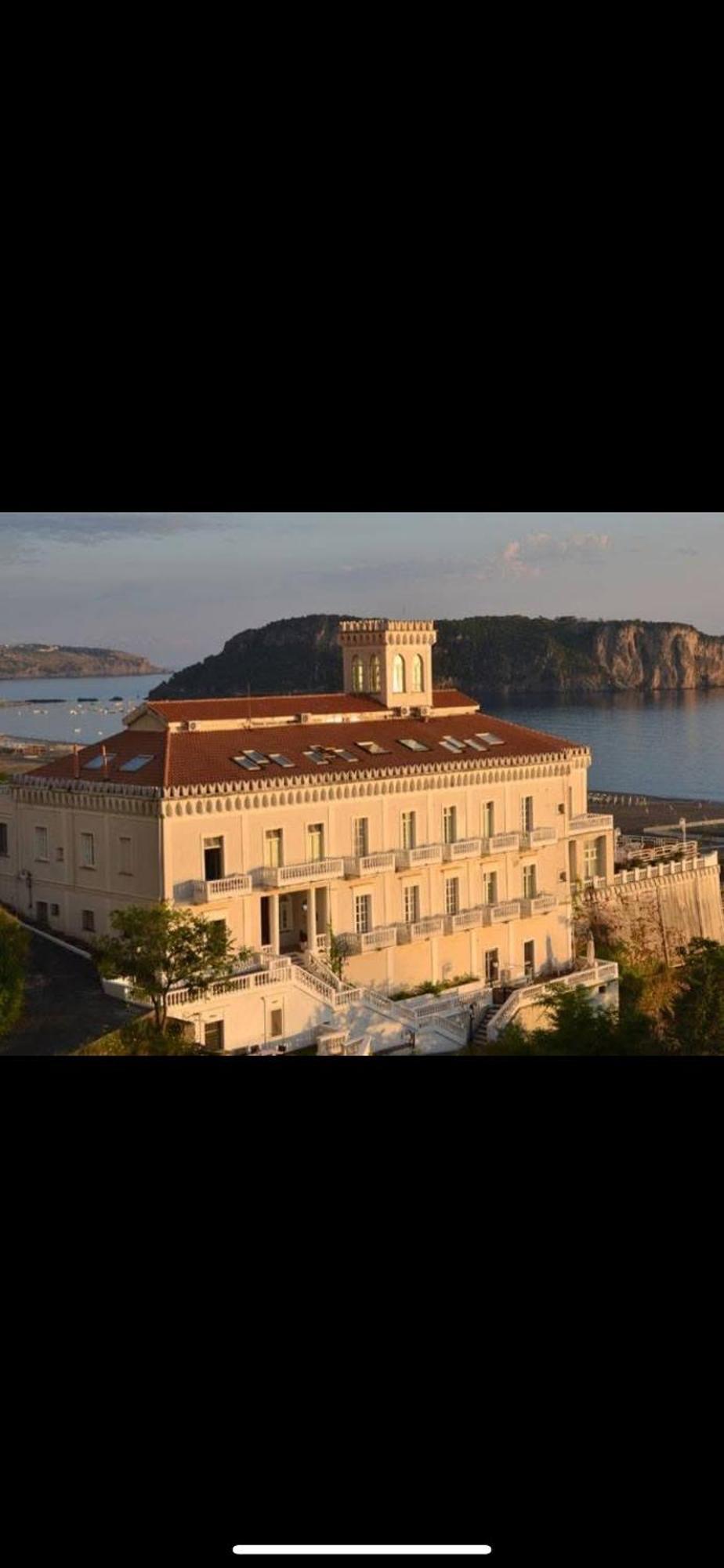 Appartamento nel fabbricato denominato Il Castello Praia a Mare Esterno foto